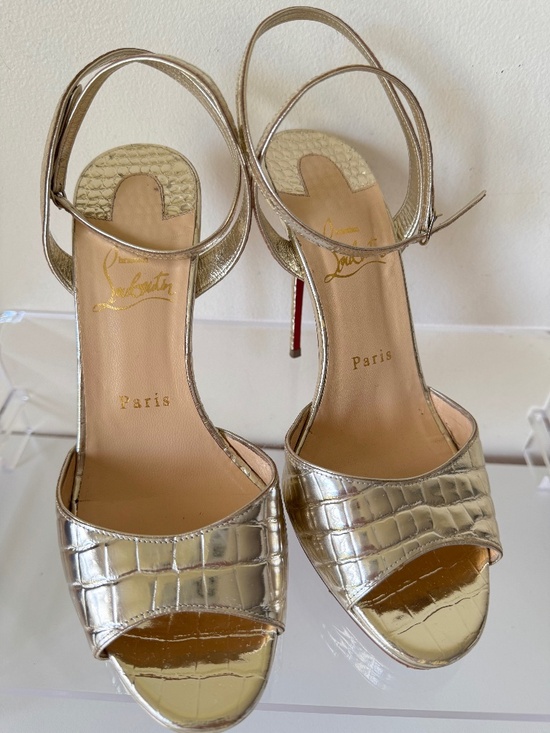Christian Louboutin Gold Snakeskin Heel Sandals in size 38 offer a peep toe desi - Picture 11 of 15